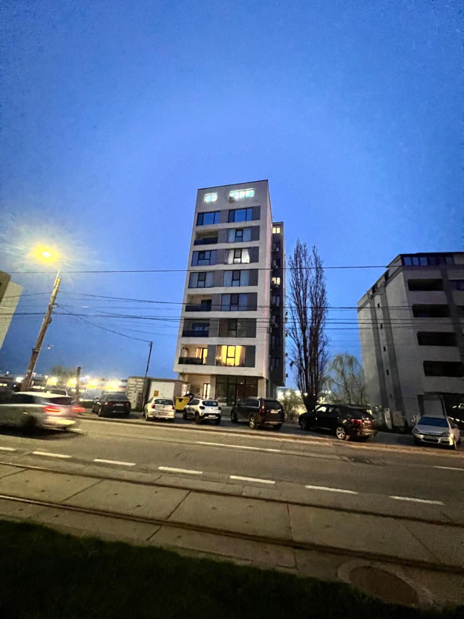 Ferienwohnung Delux Craiova Exterior foto